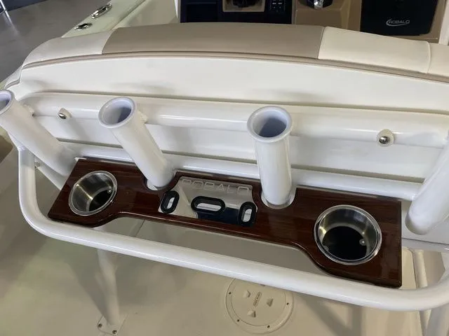 Slide: The Image of Robalo 266 Cayman 2026 - 26