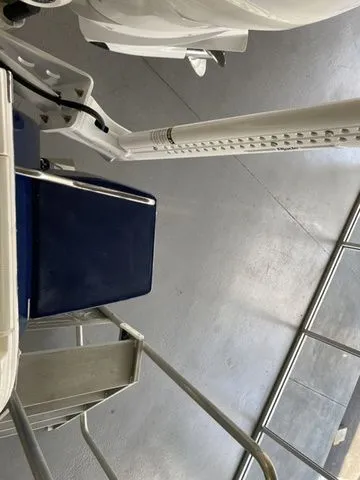 Slide: The Image of Robalo 266 Cayman 2026 - 38