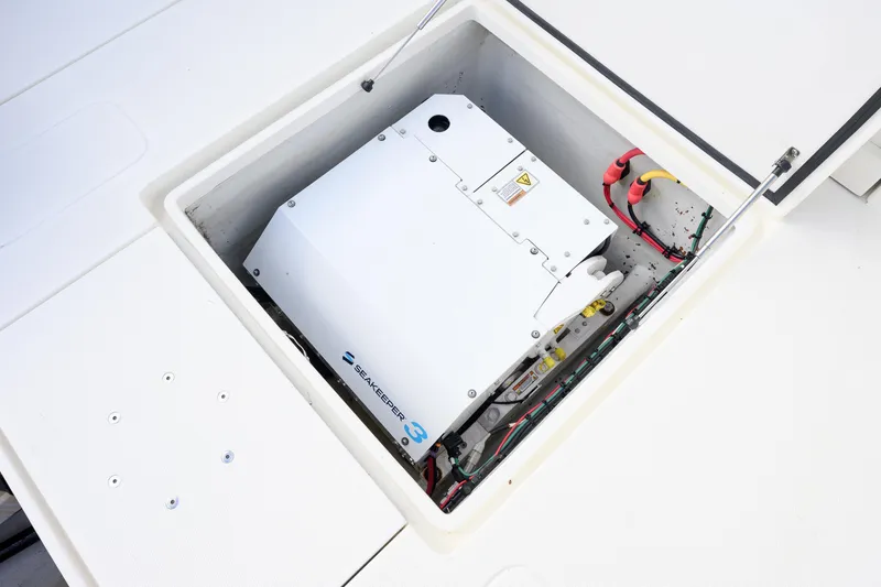 Slide: The Image of 2017 SeaVee 390Z boat with Seakeeper 3 stabilizer in open compartment. - 9