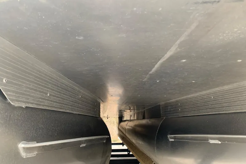 Slide: The Image of Underneath view of 2020 Misty Harbor Elite E3U pontoon boat. - 25