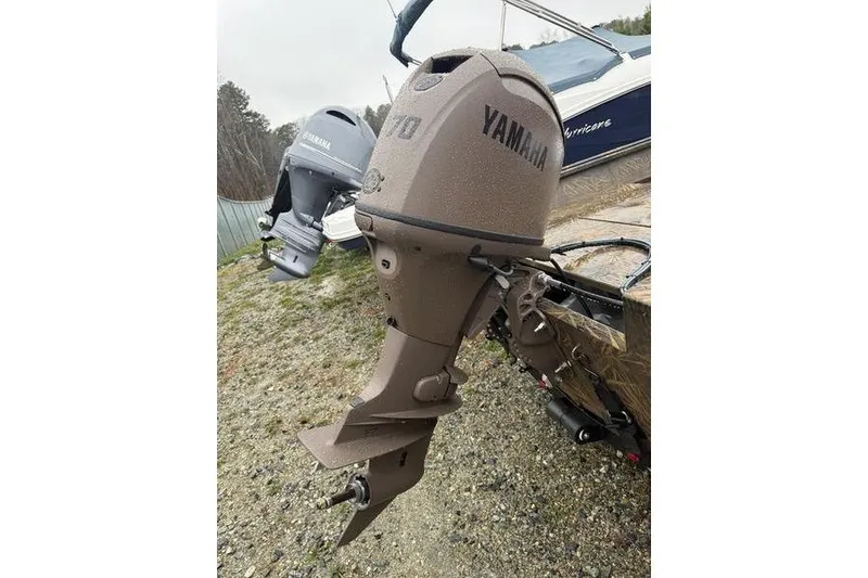 Slide: The Image of Yamaha outboard motor on a 2026 G3 Gator Tough 17 SC boat. - 6