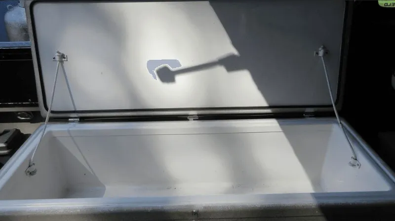 Slide: The Image of Alumaweld Intruder 22 2006 - 8