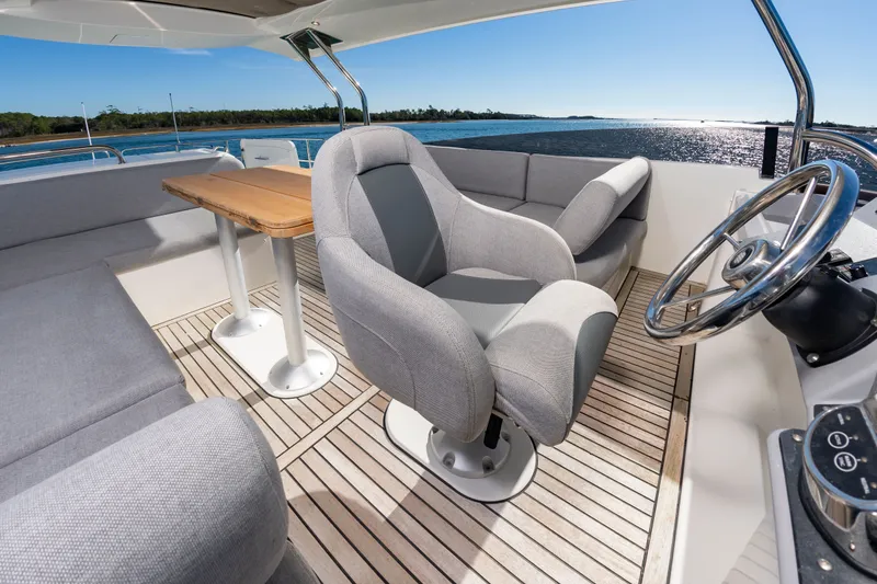 Slide: The Image of Beneteau Swift Trawler 48 2022 - 18