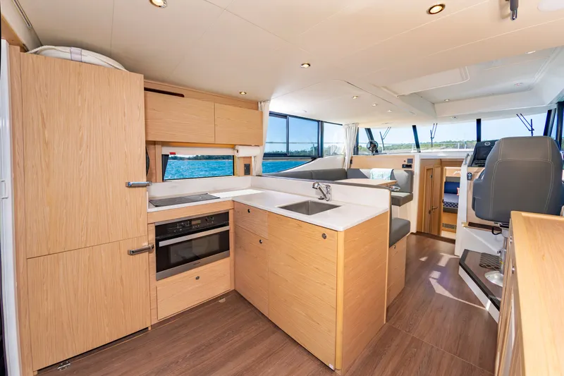 Slide: The Image of Beneteau Swift Trawler 48 2022 - 23