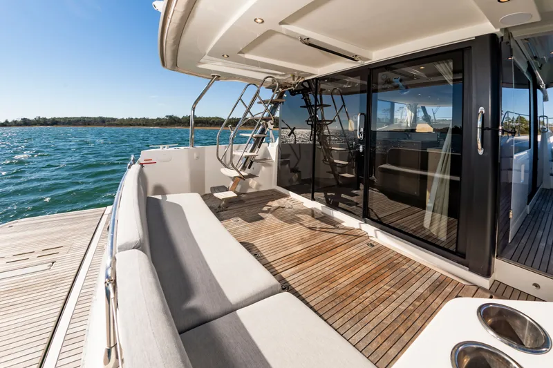 Slide: The Image of Beneteau Swift Trawler 48 2022 - 8