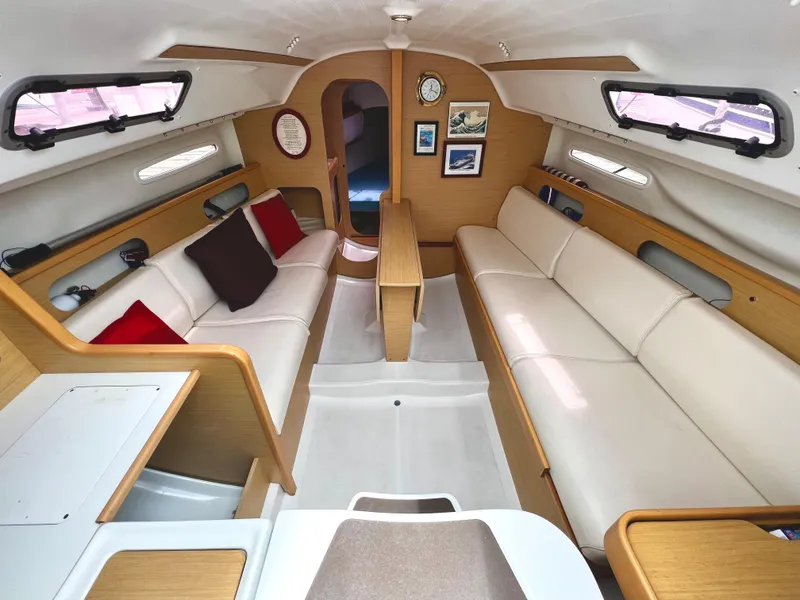 Slide: The Image of Interior of 2014 Beneteau FIRST 25 S yacht. - 16