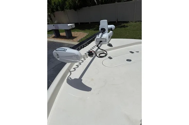 Slide: The Image of 2017 Yellowfin 24 Bay CE boat with trolling motor on deck. - 10