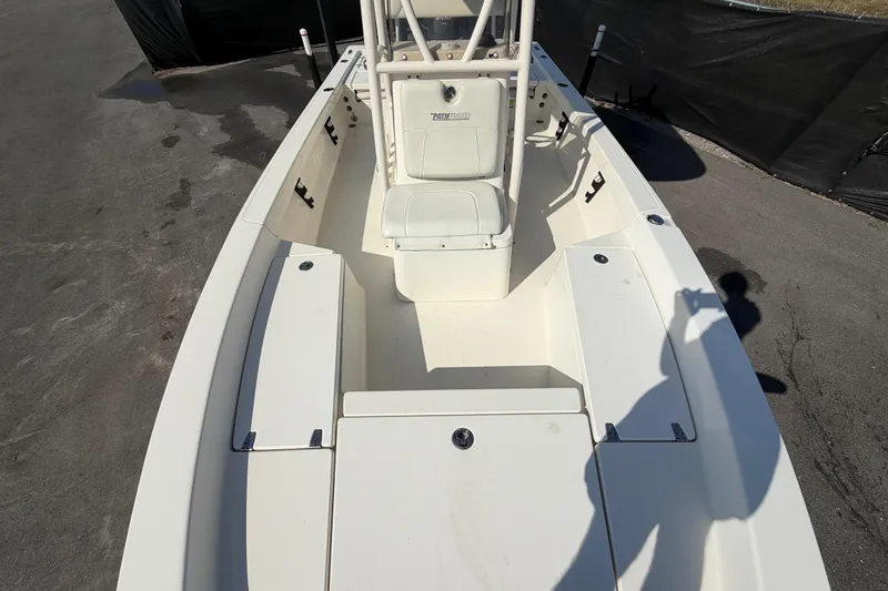 Slide: The Image of 2015 Pathfinder 2200 TRS boat hatch with metal hinges and latch. - 57
