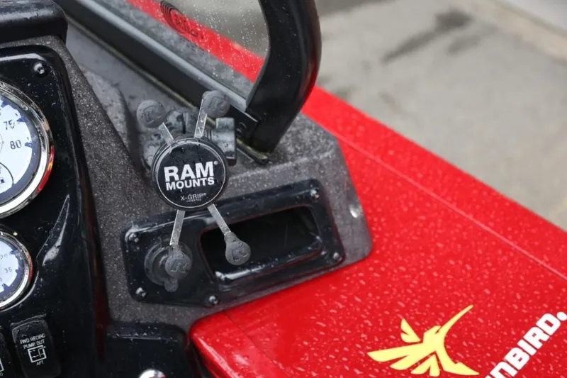 Slide: The Image of Dashboard of 2022 Tracker Targa V-19 Combo with RAM Mounts X-Grip holder. - 38