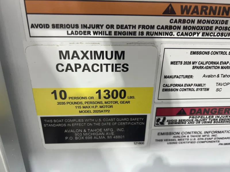 Slide: The Image of Tahoe Sport Rear Fish 2185 & 4-Stroke $32995 2026 - 12