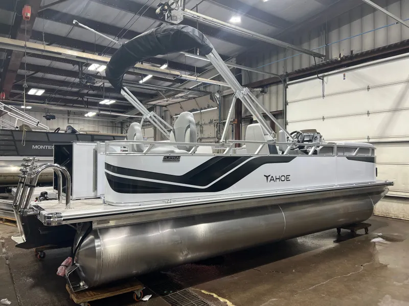 Slide: The Image of Tahoe Sport Rear Fish 2185 & 4-Stroke $32995 2026 - 30