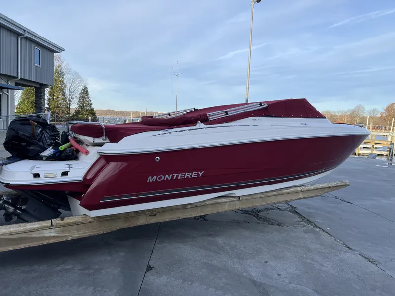 Slide: The Image of Monterey 234FS 2006 - 14