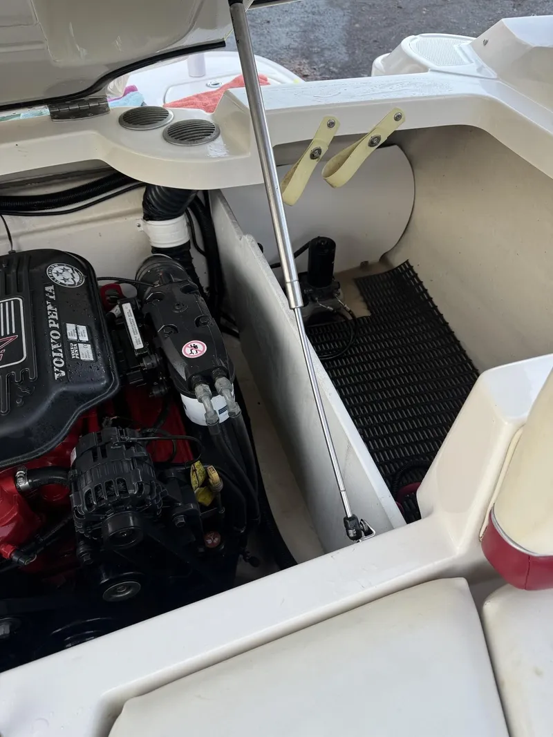 Slide: The Image of Monterey 234FS 2006 - 21