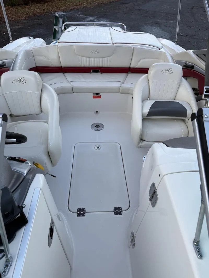 Slide: The Image of Monterey 234FS 2006 - 6