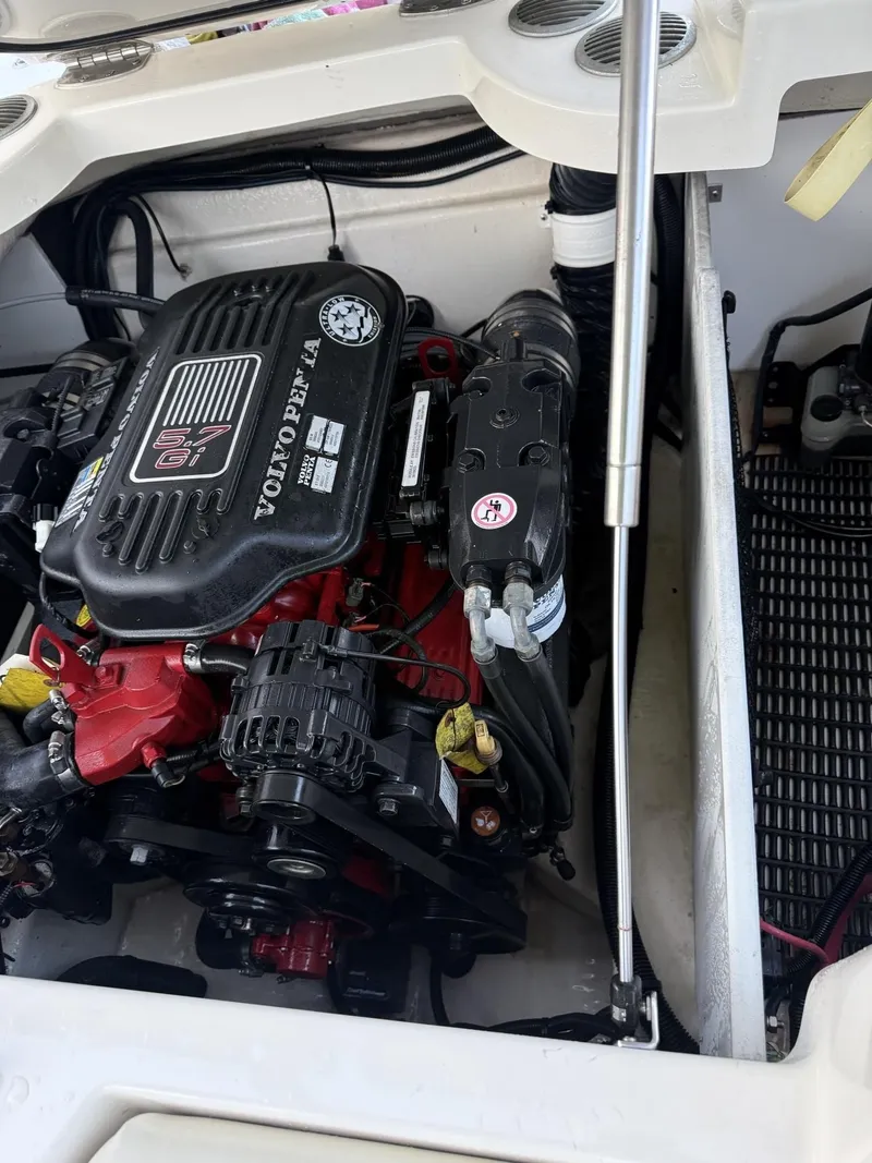 Slide: The Image of Monterey 234FS 2006 - 8