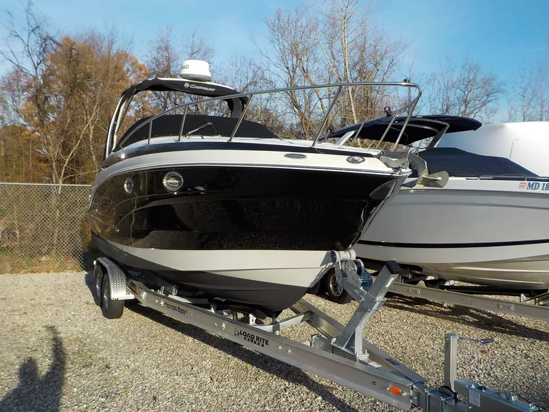 Slide: The Image of Crownline Boats 264 CR 2019 - 29