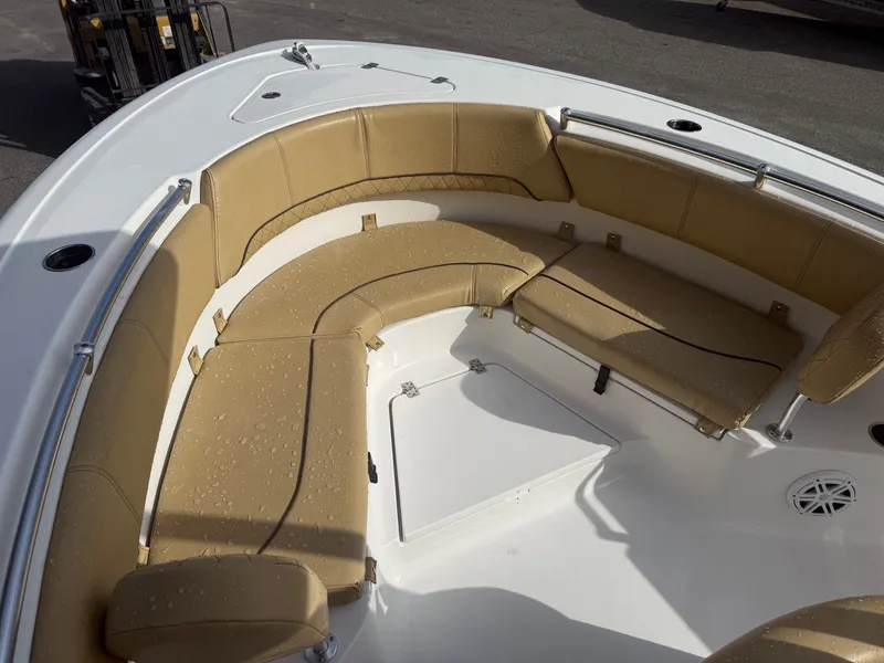 Slide: The Image of Sportsman Heritage 231 Center Console 2022 - 11