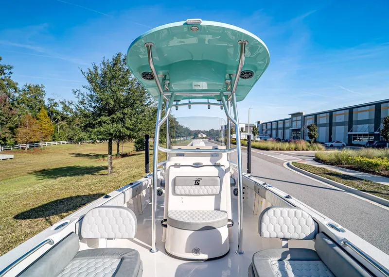 Slide: The Image of Carolina 21 Ultra Elite 2026 - 17