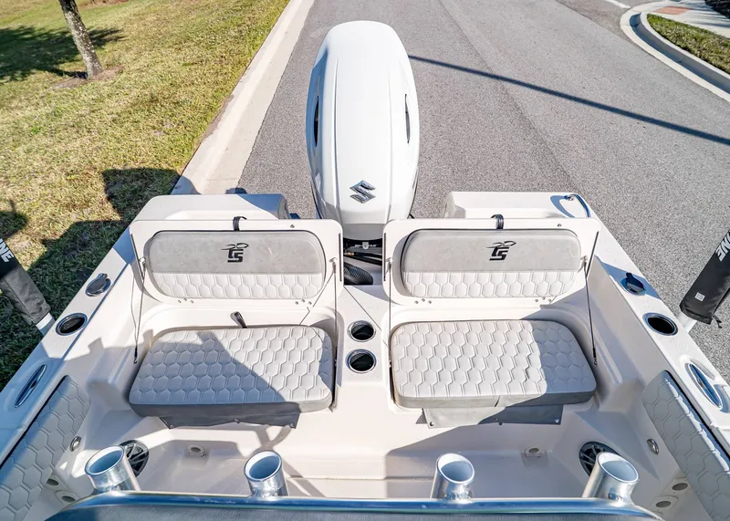 Slide: The Image of Carolina 21 Ultra Elite 2026 - 5