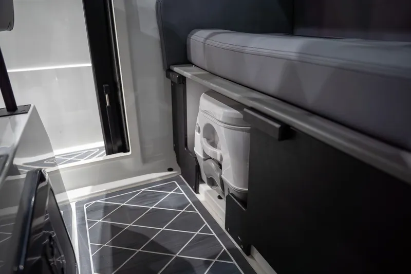 Slide: The Image of Iron 907 Coupe 2026 - 11