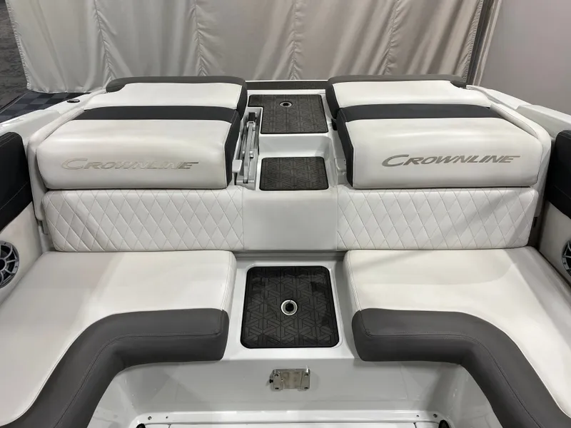 Slide: The Image of Crownline Boats 220 SS LPX 2024 - 13