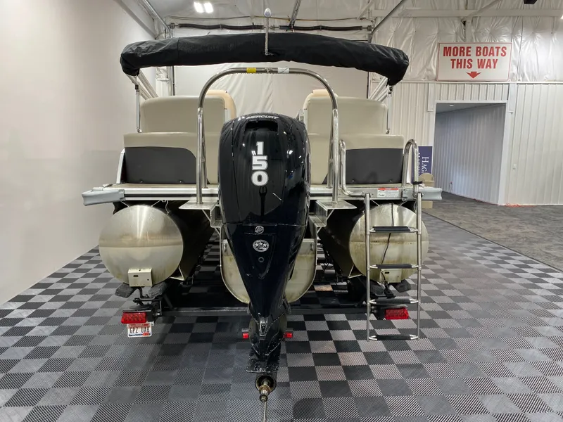 Slide: The Image of Harris Cruiser 230 2022 - 4