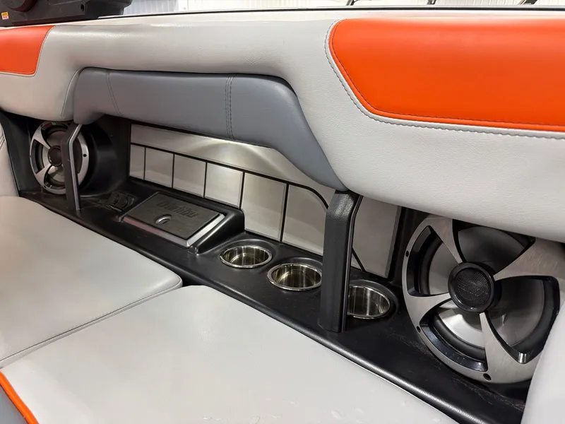 Slide: The Image of Interior of 2021 Malibu Wakesetter 25 LSV with speakers and cup holders. - 23