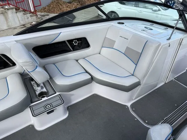 Slide: The Image of Nautique Super Air Nautique 230 2011 - 12