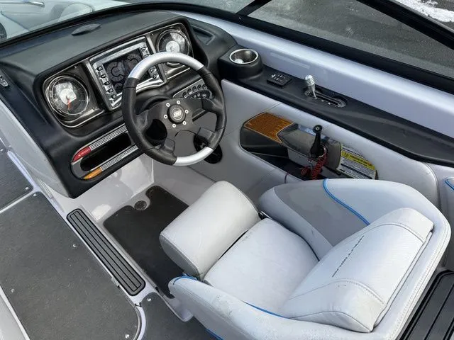 Slide: The Image of Nautique Super Air Nautique 230 2011 - 14