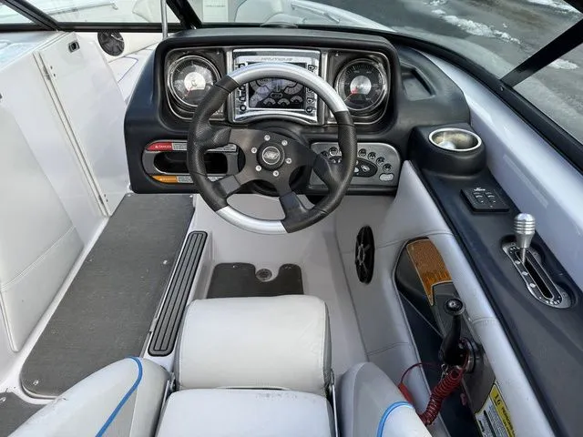 Slide: The Image of Nautique Super Air Nautique 230 2011 - 15