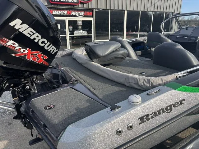 Slide: The Image of Ranger 212 Reata 2015 - 4