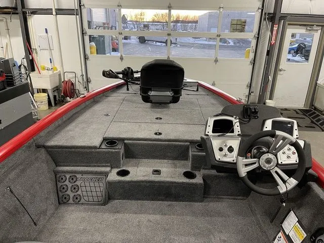 Slide: The Image of Tracker Pro Team™ 195 2026 - 13