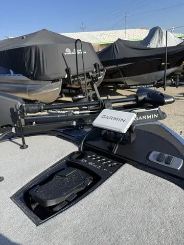 Slide: The Image of Nitro Z18 Pro 2026 - 7