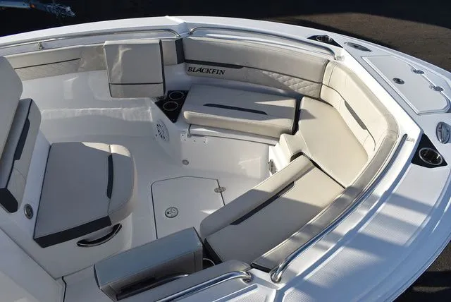 Slide: The Image of Blackfin 222 CC 2023 - 20