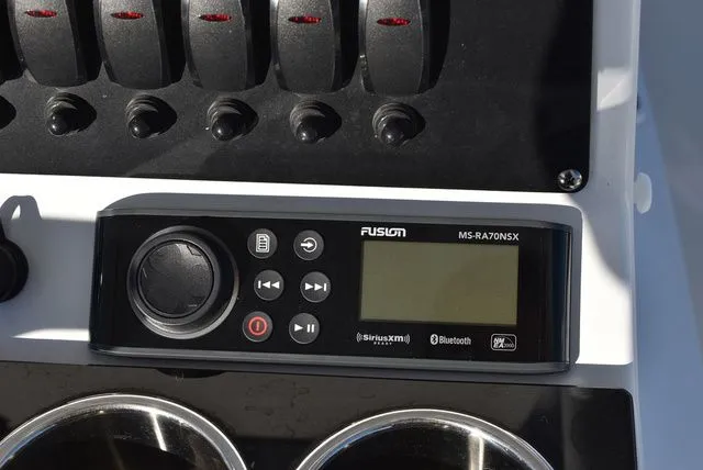 Slide: The Image of Blackfin 222 CC 2023 - 55