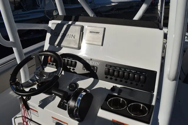 Slide: The Image of Blackfin 222 CC 2023 - 57