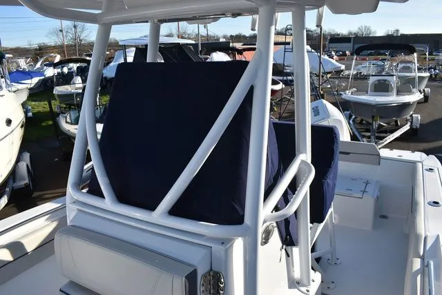 Slide: The Image of Blackfin 222 CC 2023 - 92