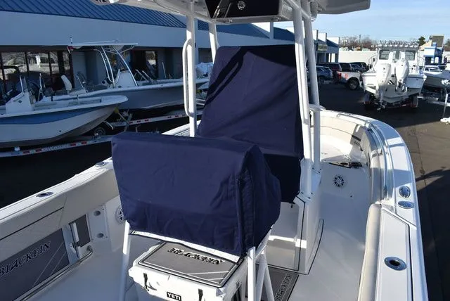 Slide: The Image of Blackfin 222 CC 2023 - 93