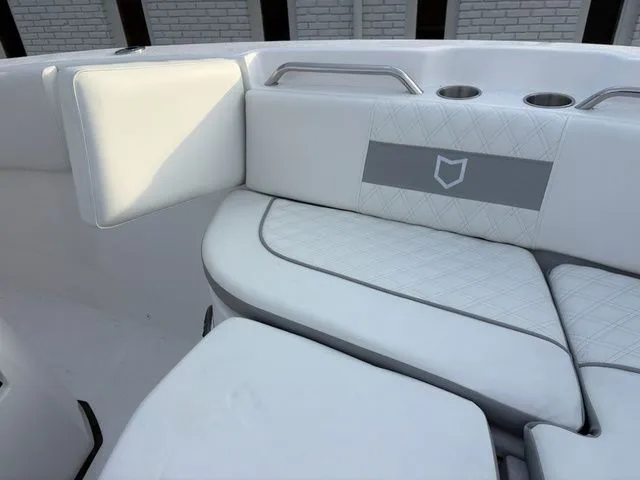 Slide: The Image of Sea Fox 268 Commander 2026 - 24