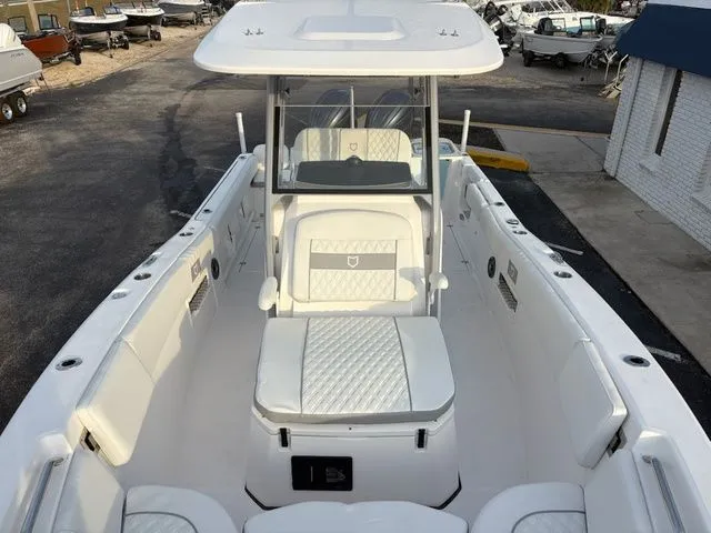 Slide: The Image of Sea Fox 268 Commander 2026 - 12