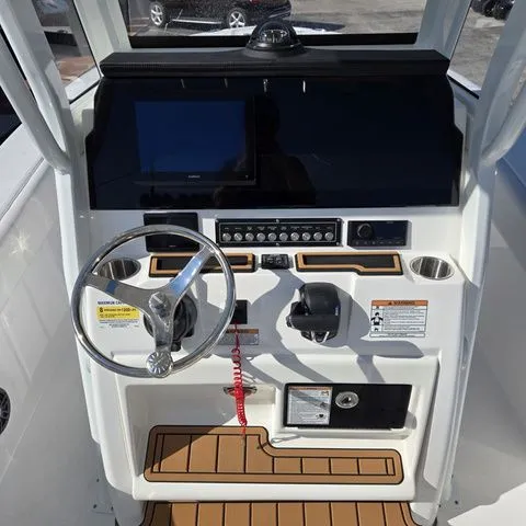 Slide: The Image of Sea Fox 248 Commander 2026 - 23