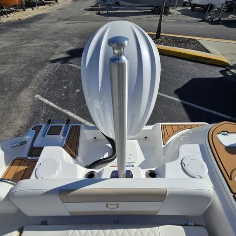 Slide: The Image of Sea Fox 248 Commander 2026 - 31