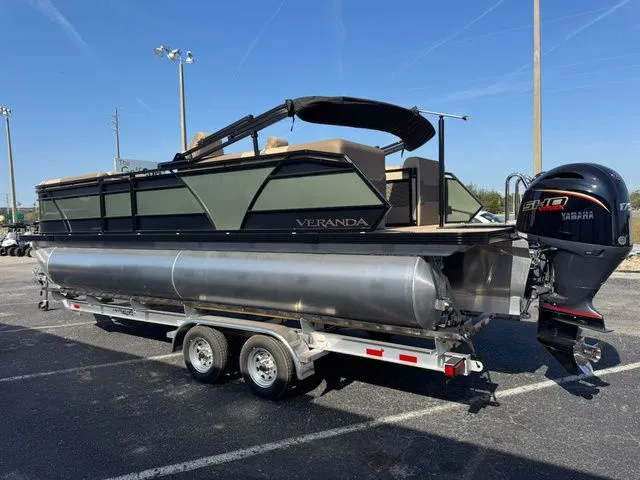 Slide: The Image of Veranda VR 235 RC 2026 - 5