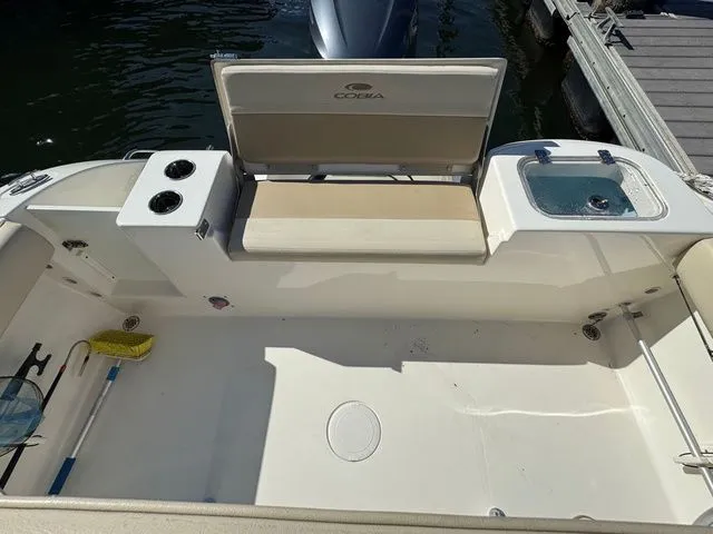 Slide: The Image of Cobia 220 Center Console 2018 - 4