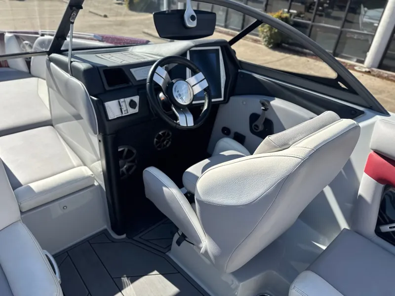 Slide: The Image of Tigé R21 2020 - 15