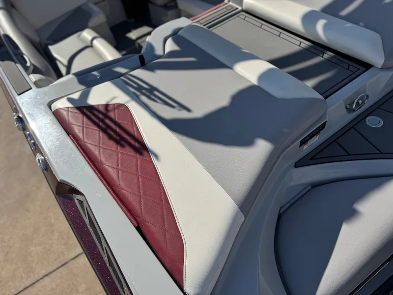 Slide: The Image of Tigé R21 2020 - 9