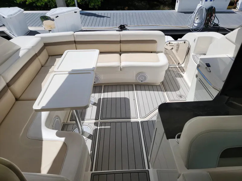 Slide: The Image of Sea Ray 470 Sundancer 2014 - 56