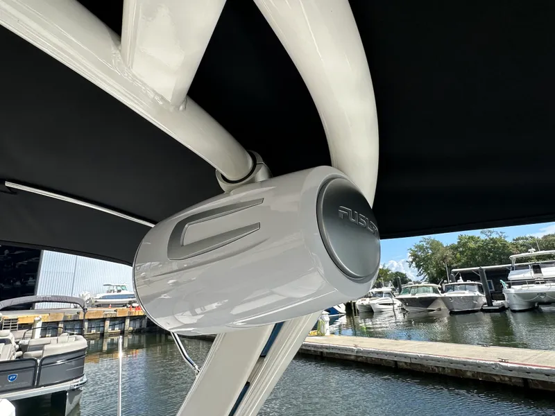 Slide: The Image of Sea Ray 270 SD-OB 2024 - 47