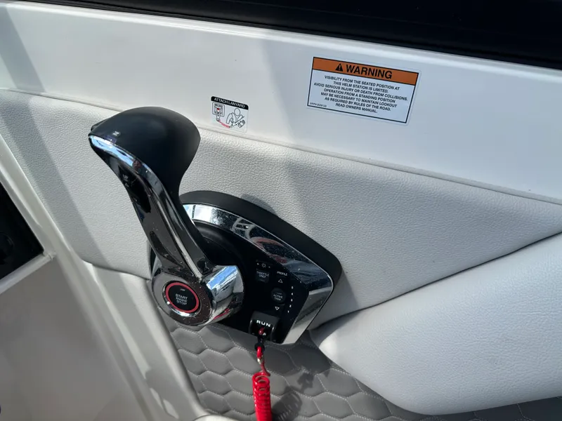 Slide: The Image of Sea Ray 270 SD-OB 2024 - 53