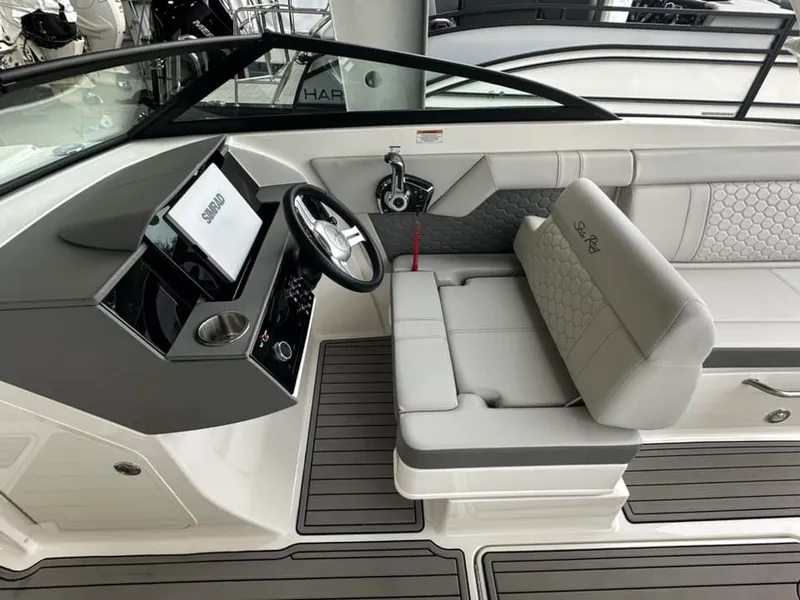 Slide: The Image of Sea Ray 270 SD-OB 2024 - 68